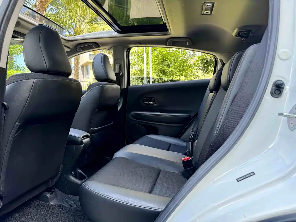 Honda Vezel — миниатюра 6