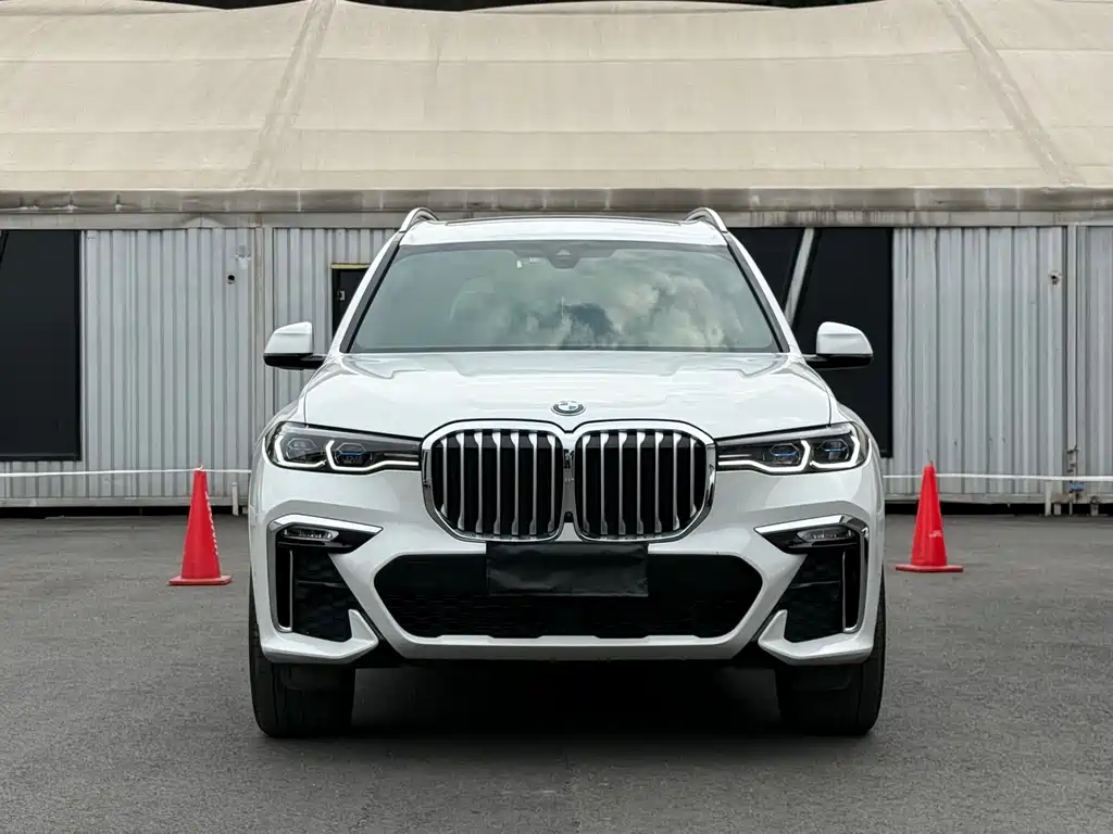 BMW X7 2021 xDrive40i Premium M Sport
