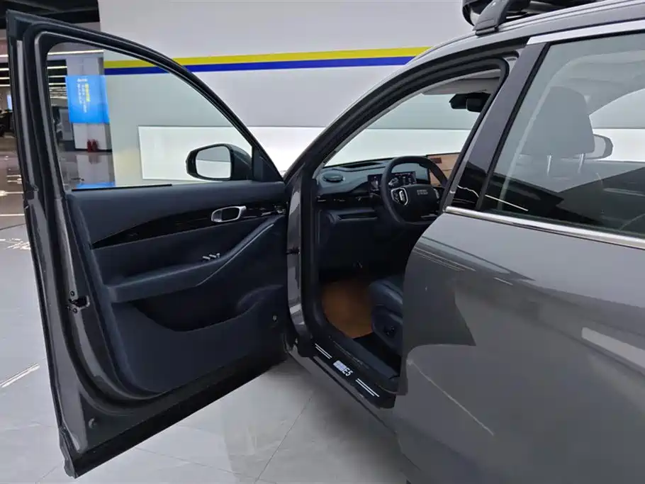 GEELY GALAXY GALAXY E5