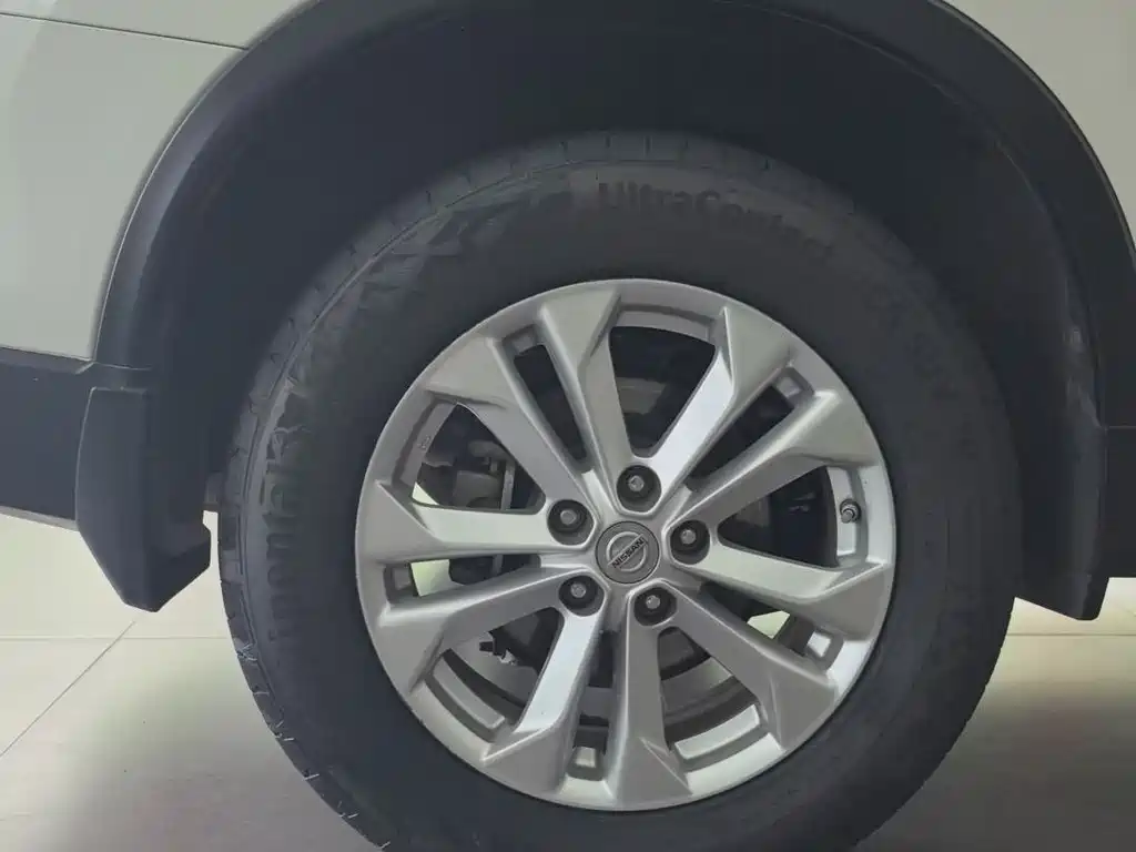 Nissan X-Trail 2014 2.5L CVT Luxury 4WD