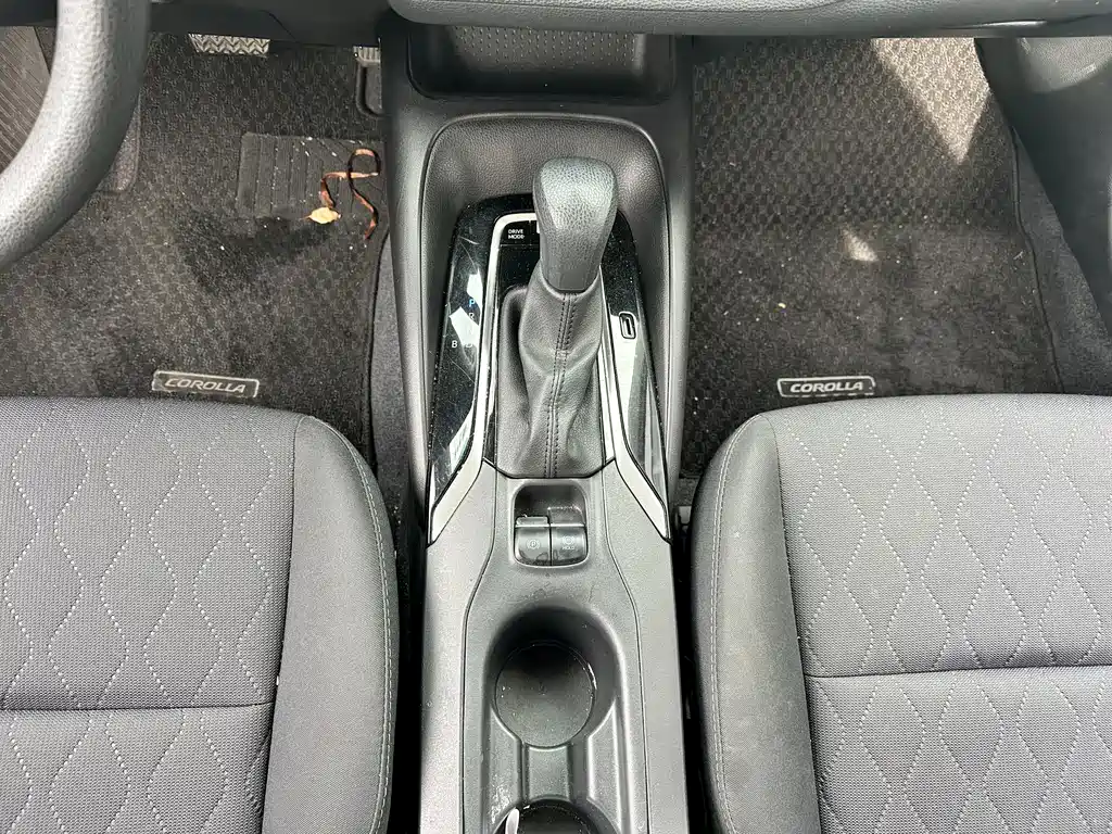 Toyota Corolla — миниатюра 18
