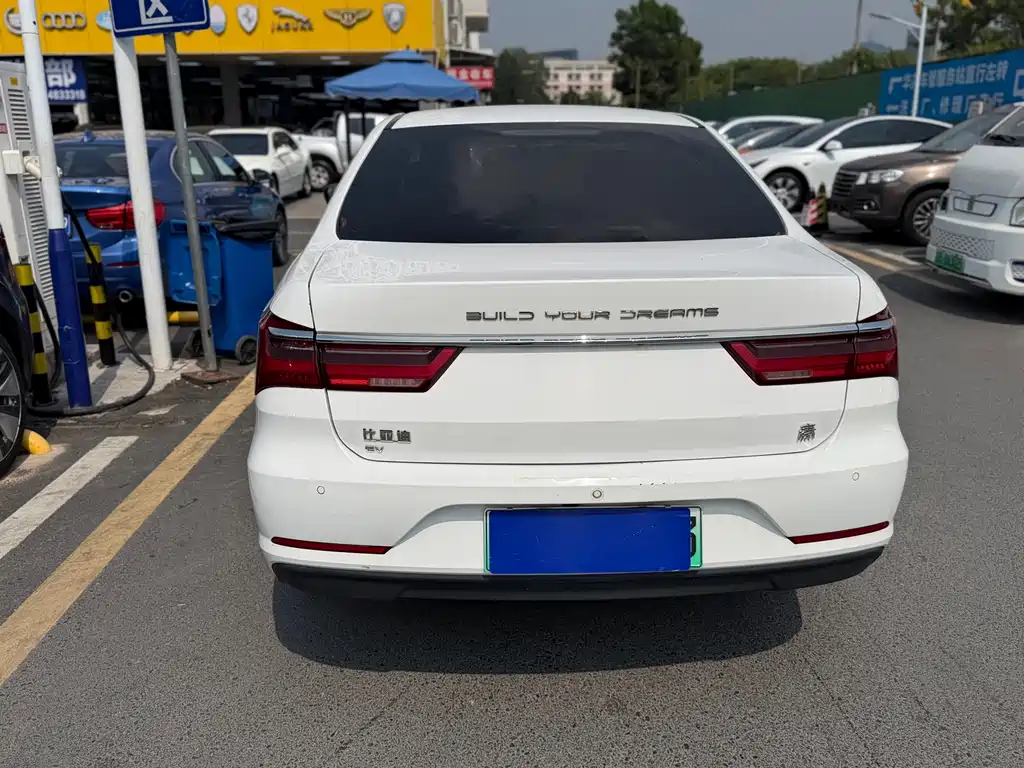BYD Qin NEV — миниатюра 8