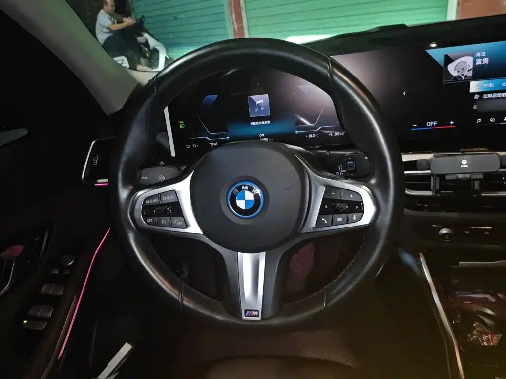 BMW i3 — миниатюра 6