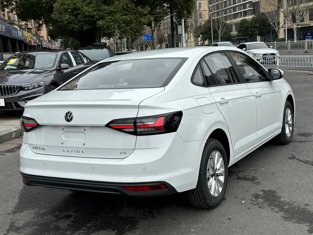 VOLKSWAGEN LAVIDA