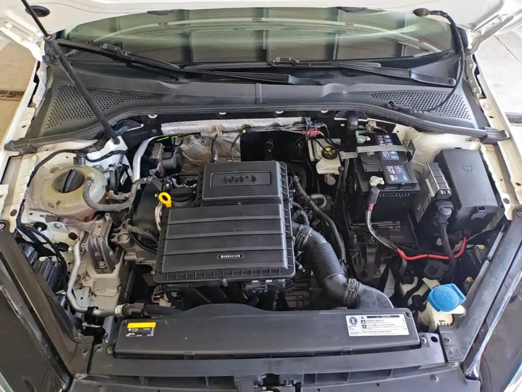 Volkswagen Golf — миниатюра 20