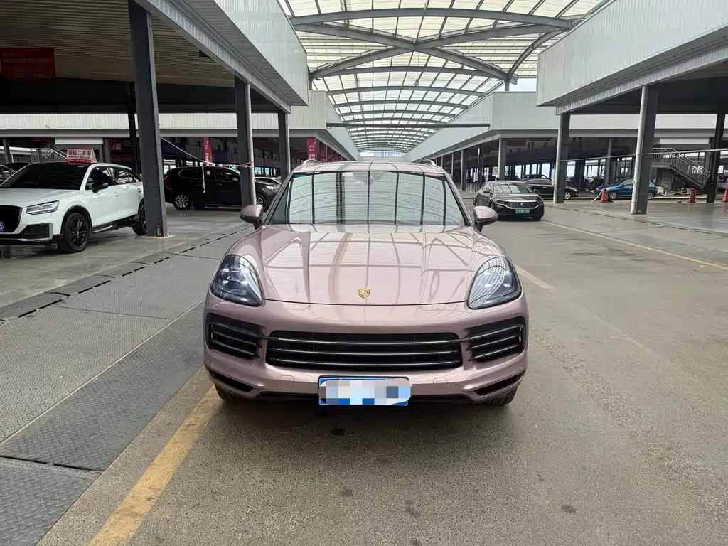 Porsche Cayenne — миниатюра 22