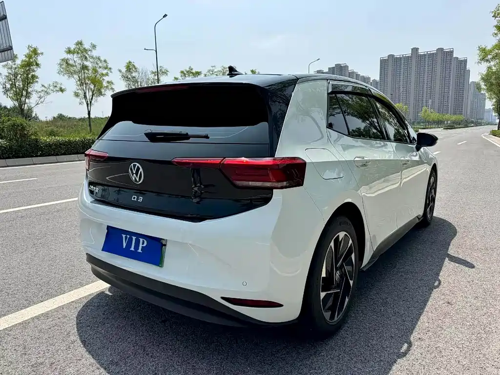 Volkswagen ID.3 — миниатюра 7