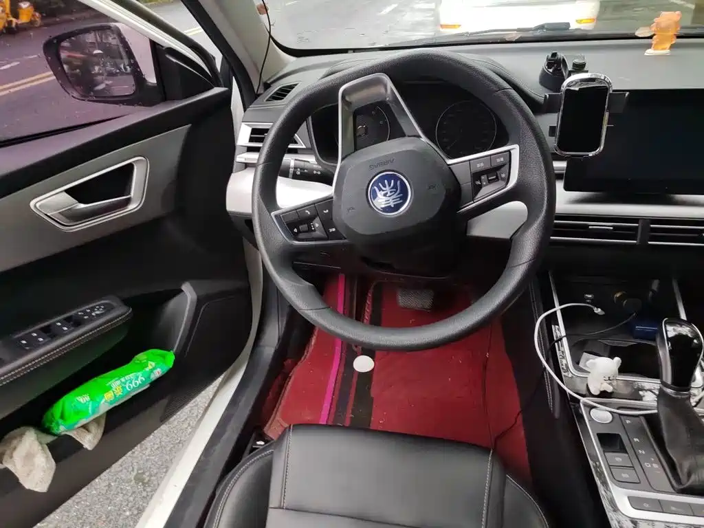 BYD Qin — миниатюра 6
