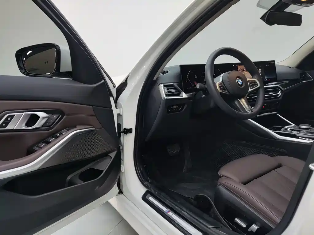BMW 3 Series 3 2023 320Li M Sport