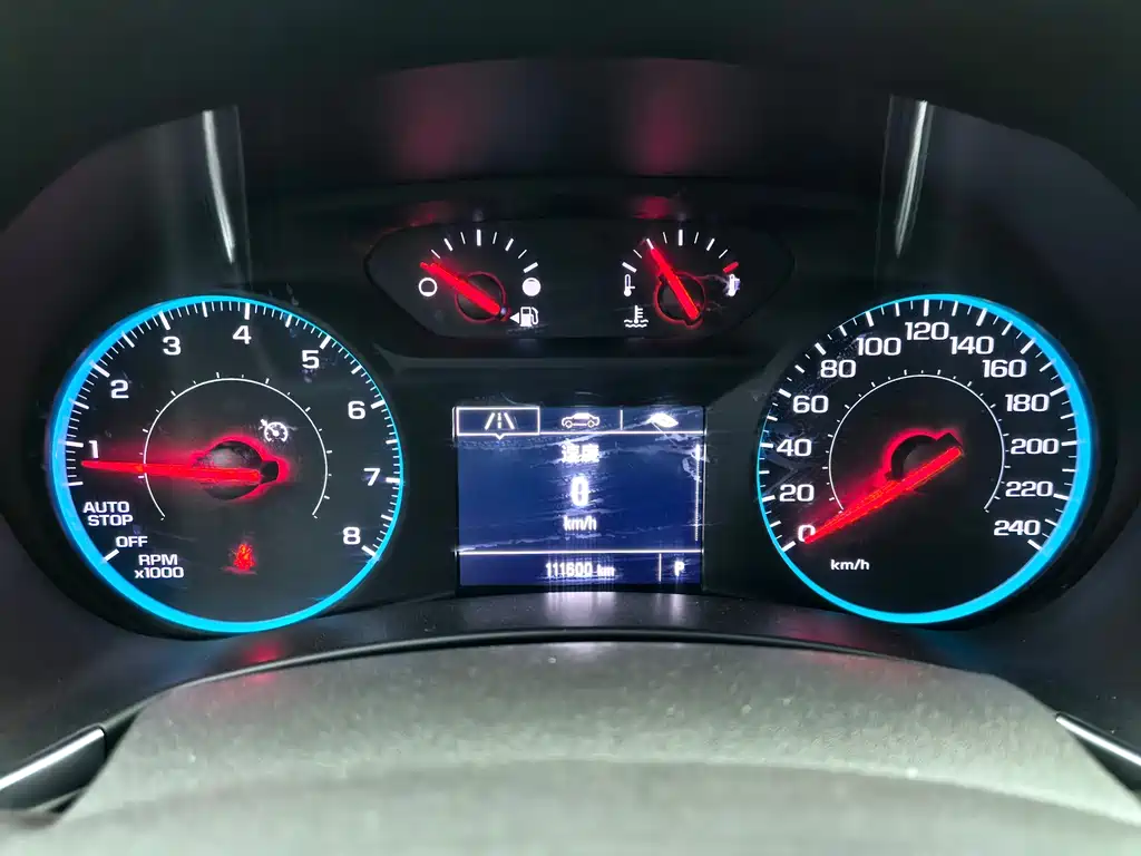 Chevrolet Equinox — миниатюра 17