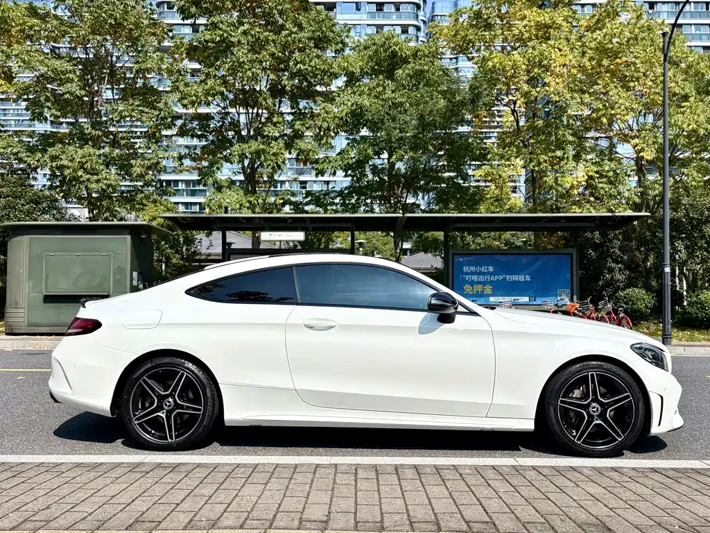 Mercedes-Benz C-Class (Import) — миниатюра 4
