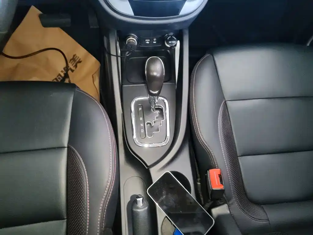Changan CS35 — миниатюра 14