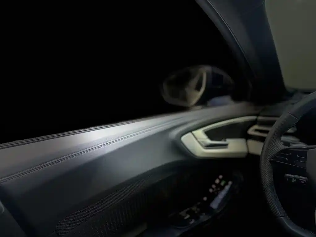 Audi A5L 2026 2.0T Sport quattro