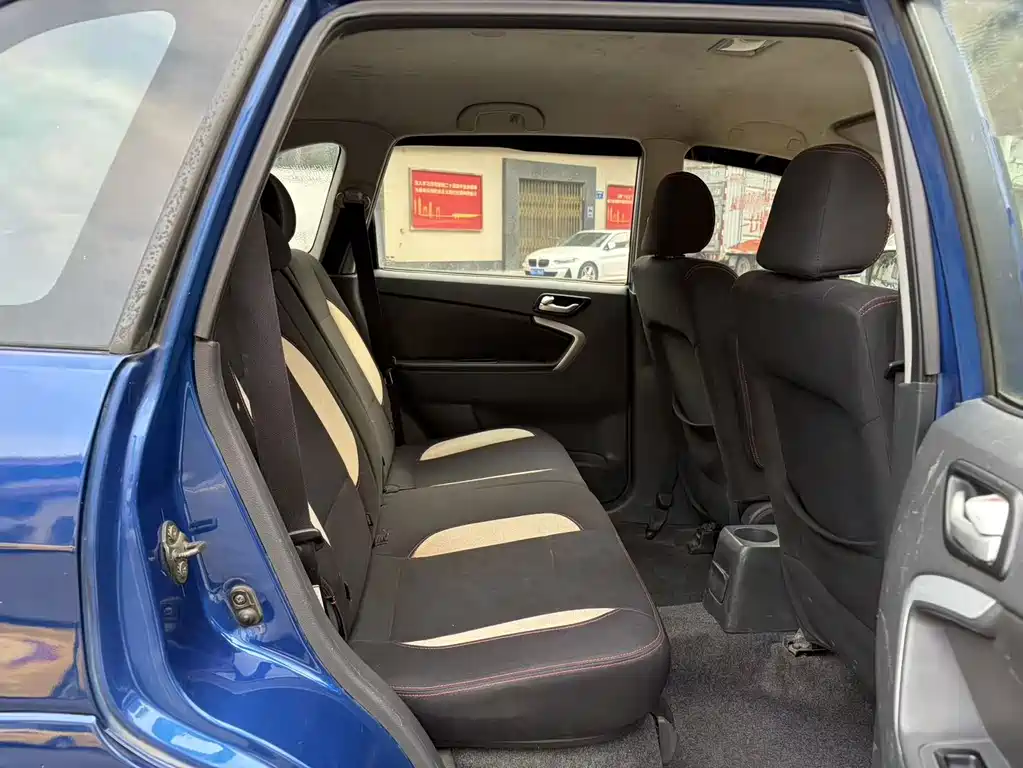 Suzuki Liana A6 — миниатюра 11