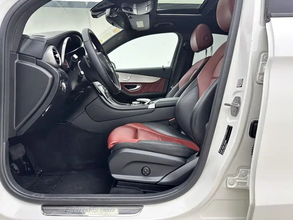 MERCEDES-BENZ GLC COUPE