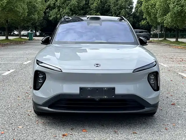 2023 Nio ES6