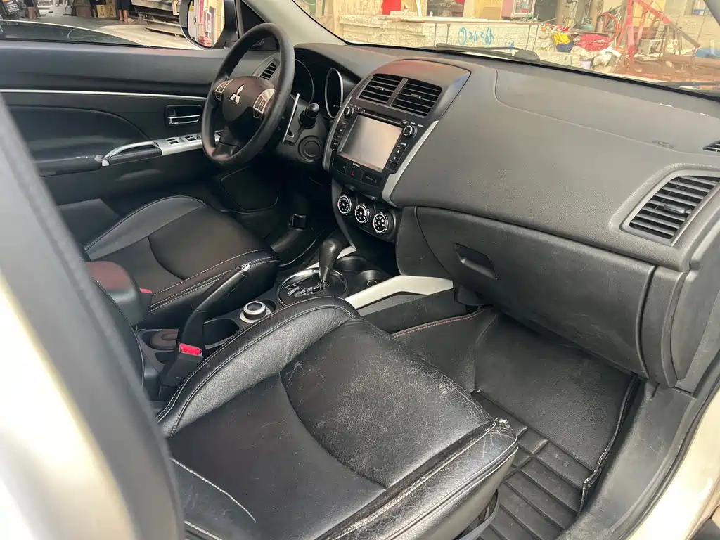 Mitsubishi ASX — миниатюра 20