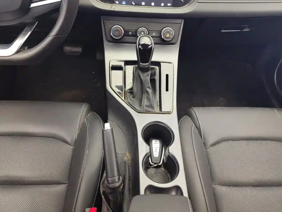 Geely Emgrand — миниатюра 16
