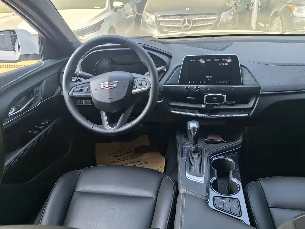 Cadillac CT4 — миниатюра 13