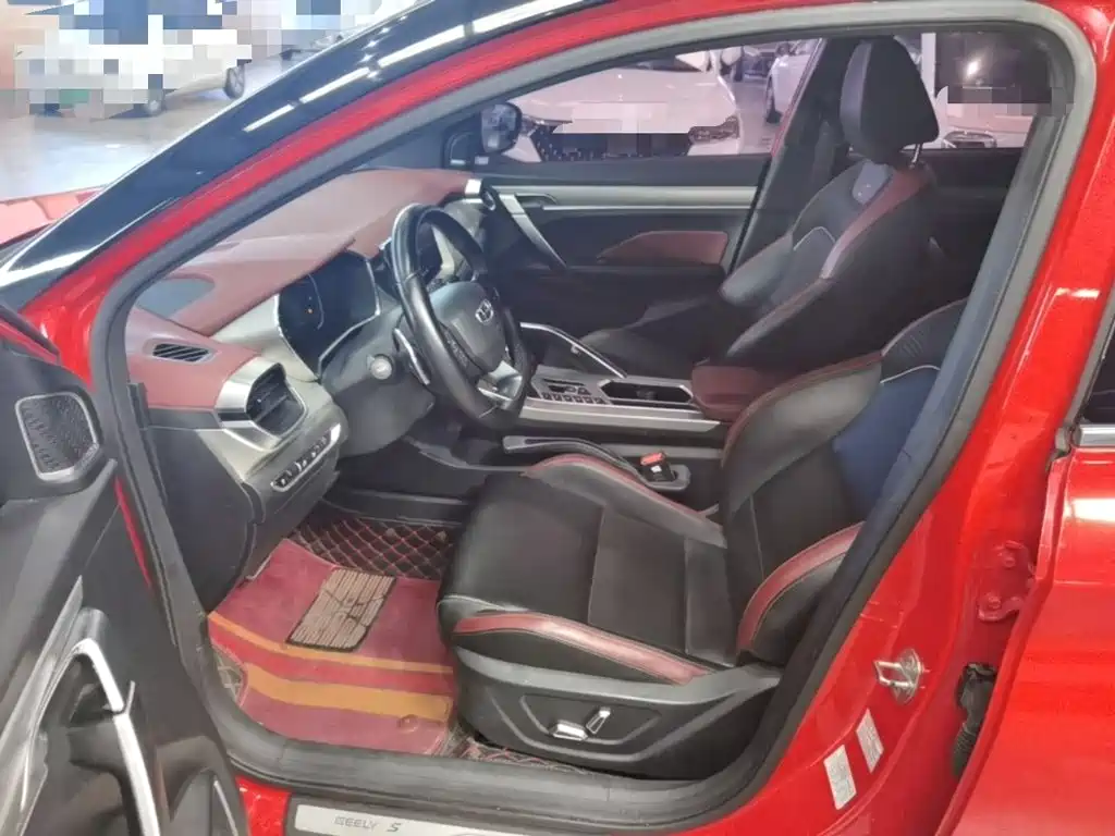 Geely Binyue — миниатюра 15
