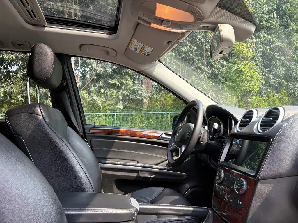 Mercedes-Benz GL-Class — миниатюра 20