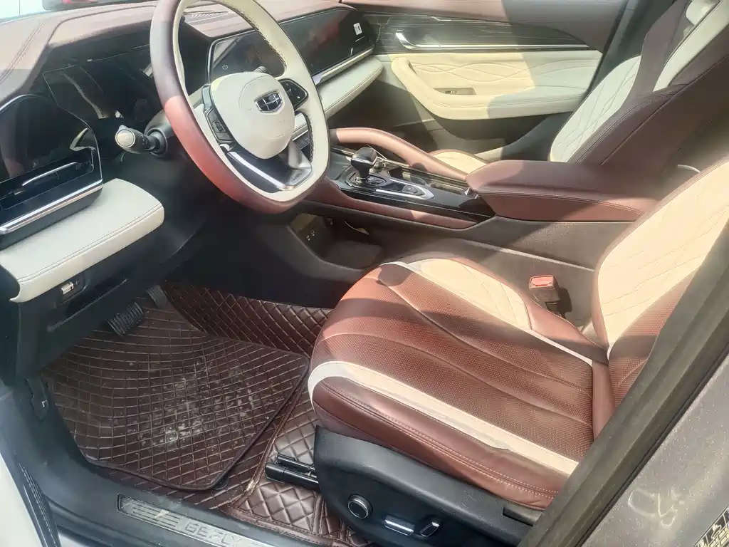 Geely Xingyue L — миниатюра 3