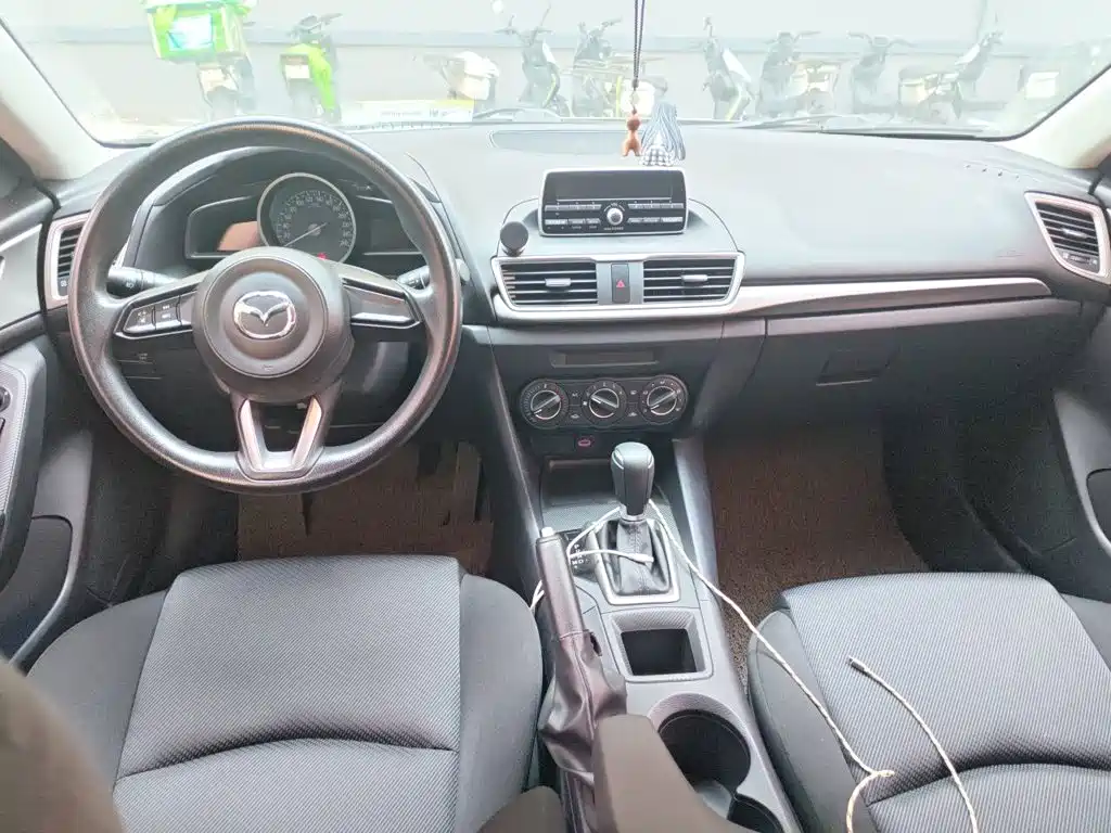 Mazda 3 Axela — миниатюра 5