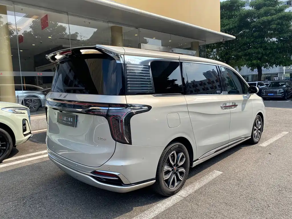 Hongqi Hongqi HQ9 — миниатюра 5