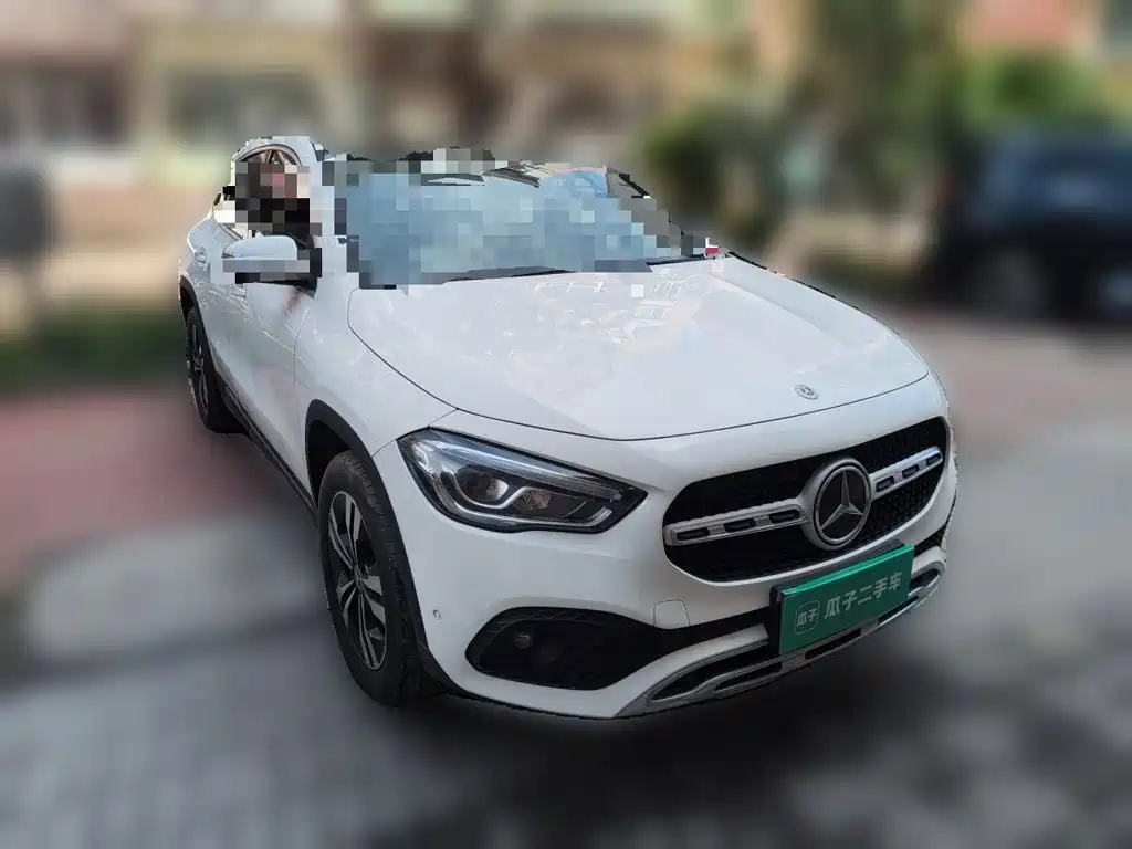 Mercedes-Benz GLA — миниатюра 24