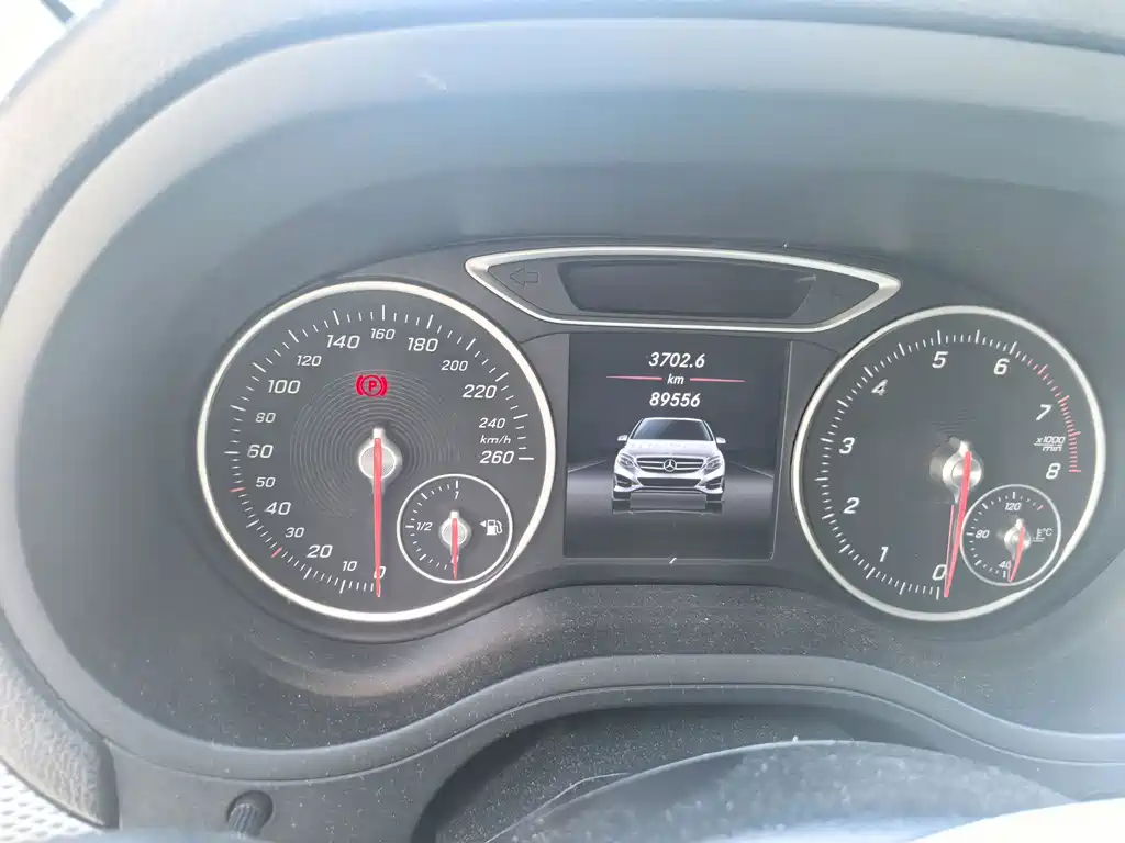 Mercedes-Benz B-Class — миниатюра 11