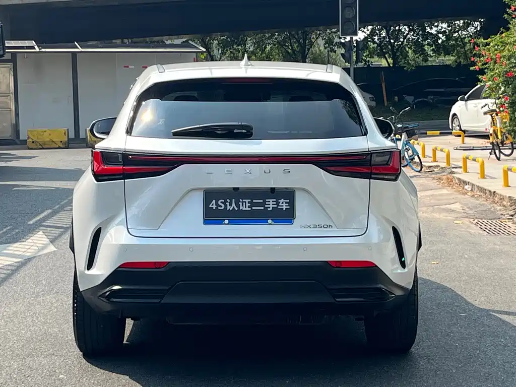 Lexus NX — миниатюра 5