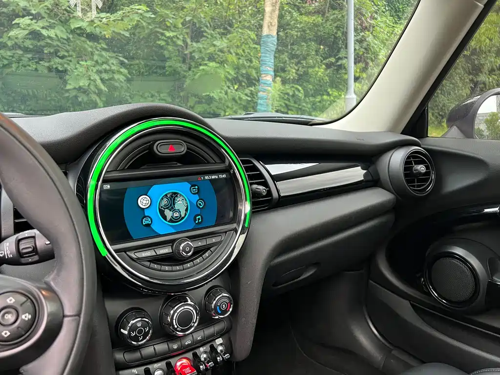 MINI Mini — миниатюра 10