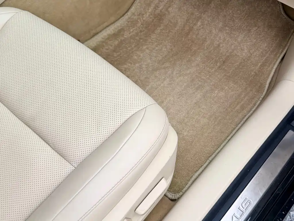 Lexus ES — миниатюра 26