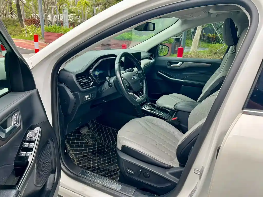 Ford Escape — миниатюра 6
