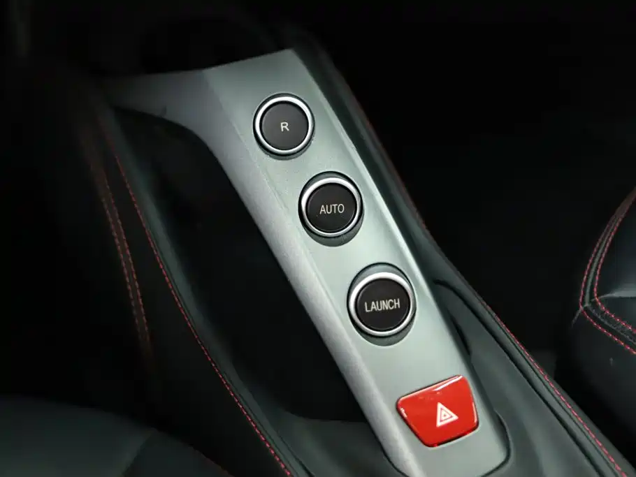 Ferrari 488 — миниатюра 10