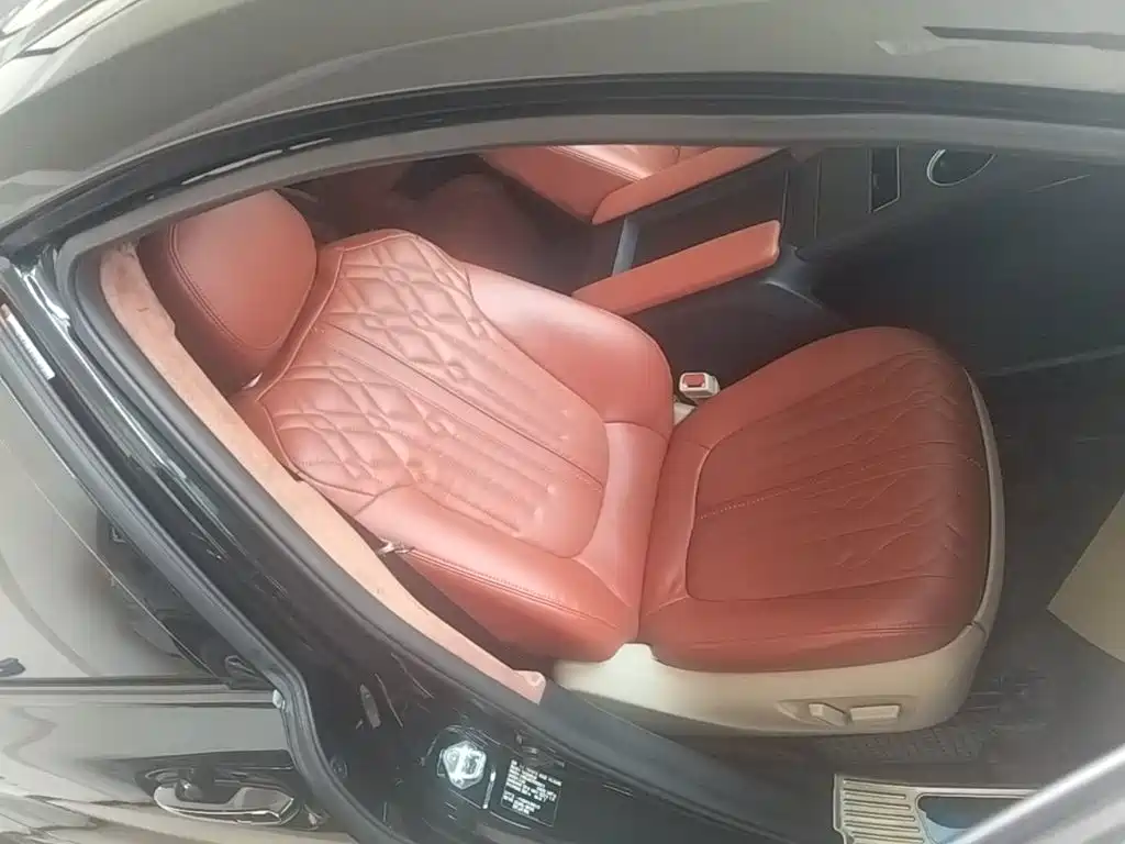 Toyota Granvia — миниатюра 25