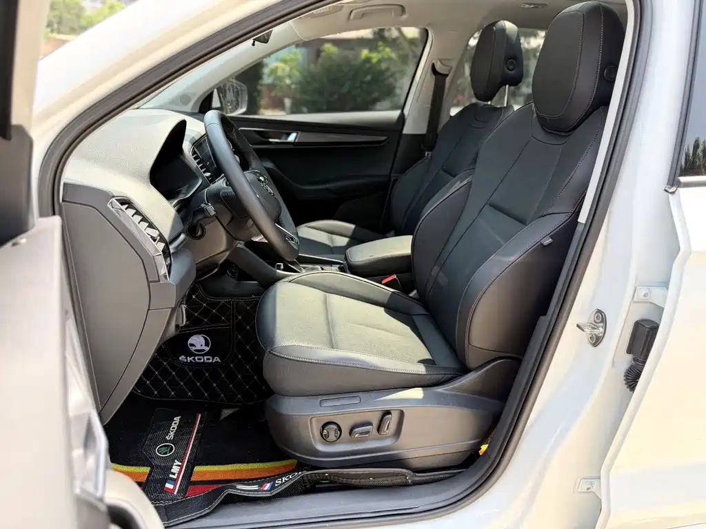 Skoda Karoq — миниатюра 16