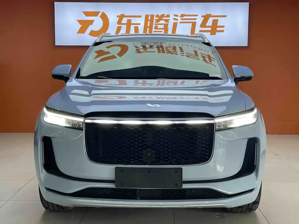 Li Auto Li ONE — миниатюра 2
