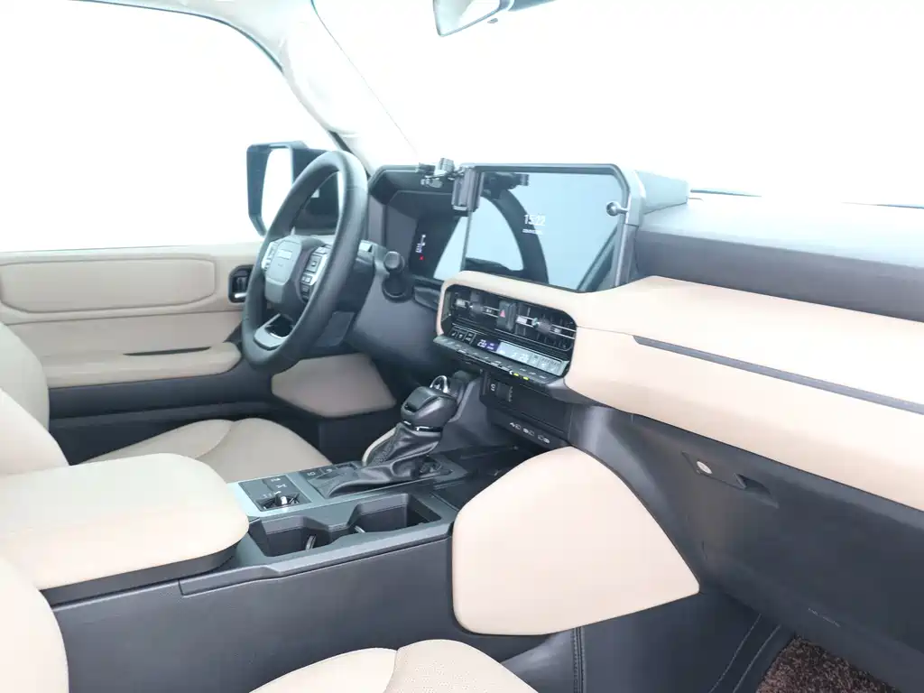Toyota Prado — миниатюра 9