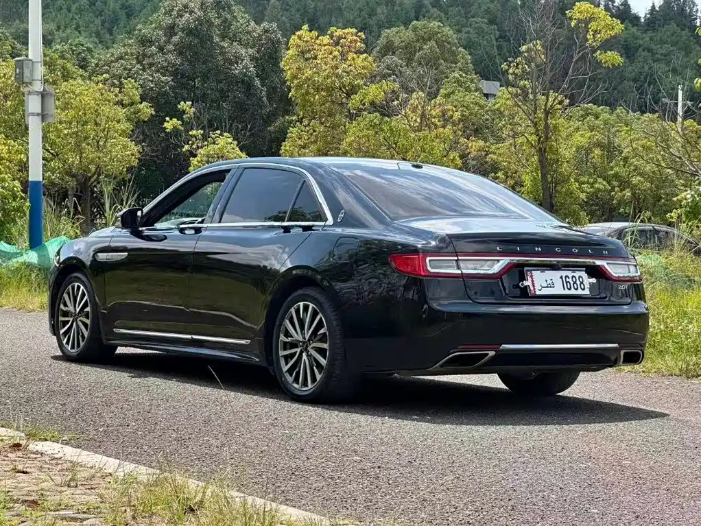 Lincoln Continental — миниатюра 7