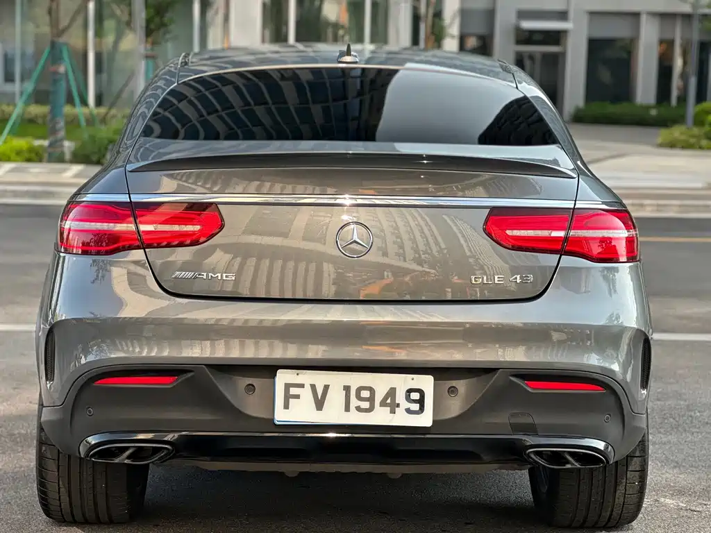 Mercedes-Benz GLE Coupe AMG — миниатюра 8