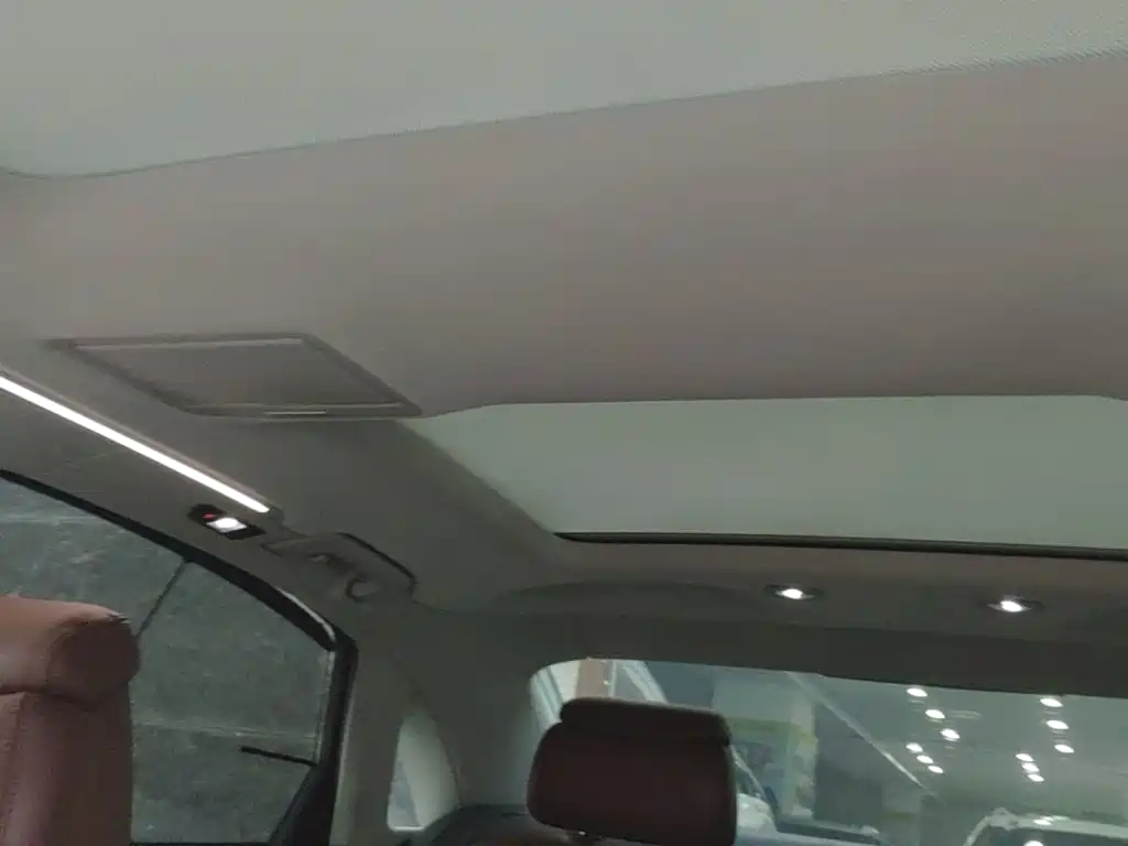 Audi A8 — миниатюра 18