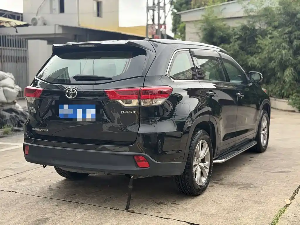 Toyota Highlander — миниатюра 8