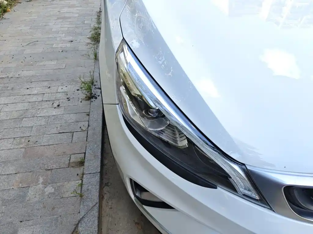 Geely Emgrand GS — миниатюра 7