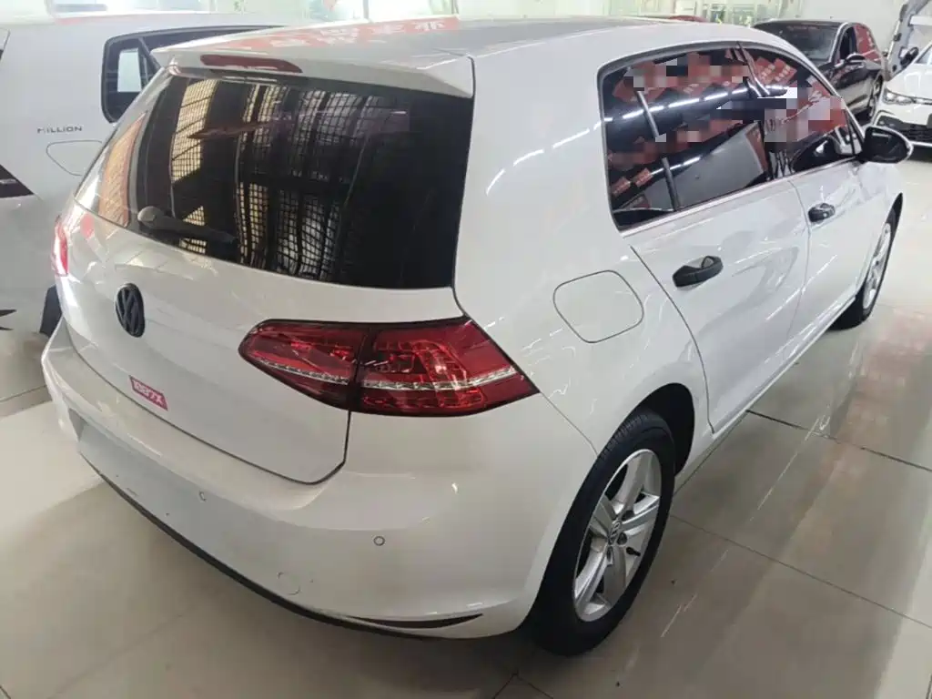 Volkswagen Golf — миниатюра 7