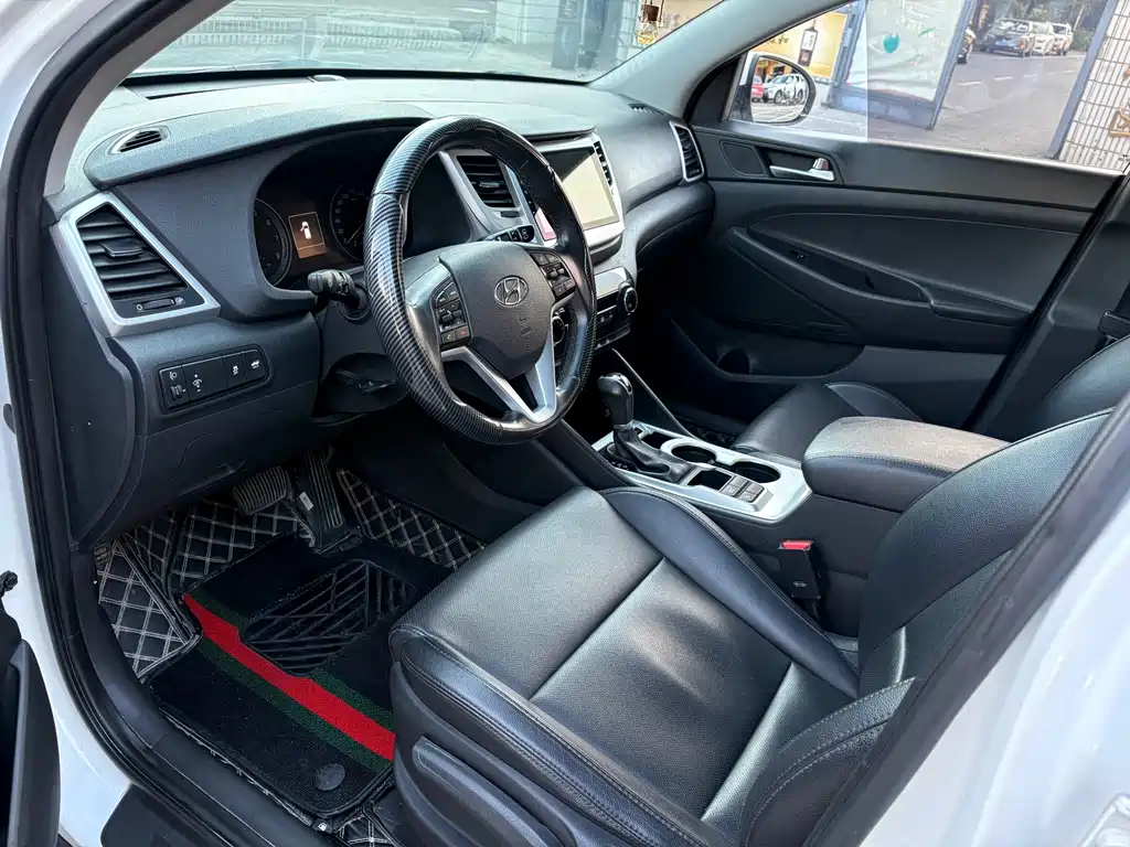Hyundai Tucson — миниатюра 4