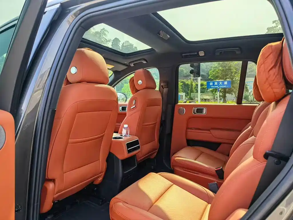 Li Auto Li L8 — миниатюра 7