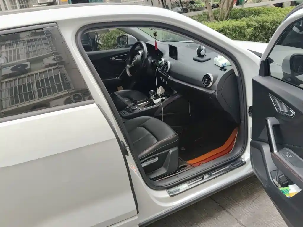 Audi Q2L — миниатюра 19
