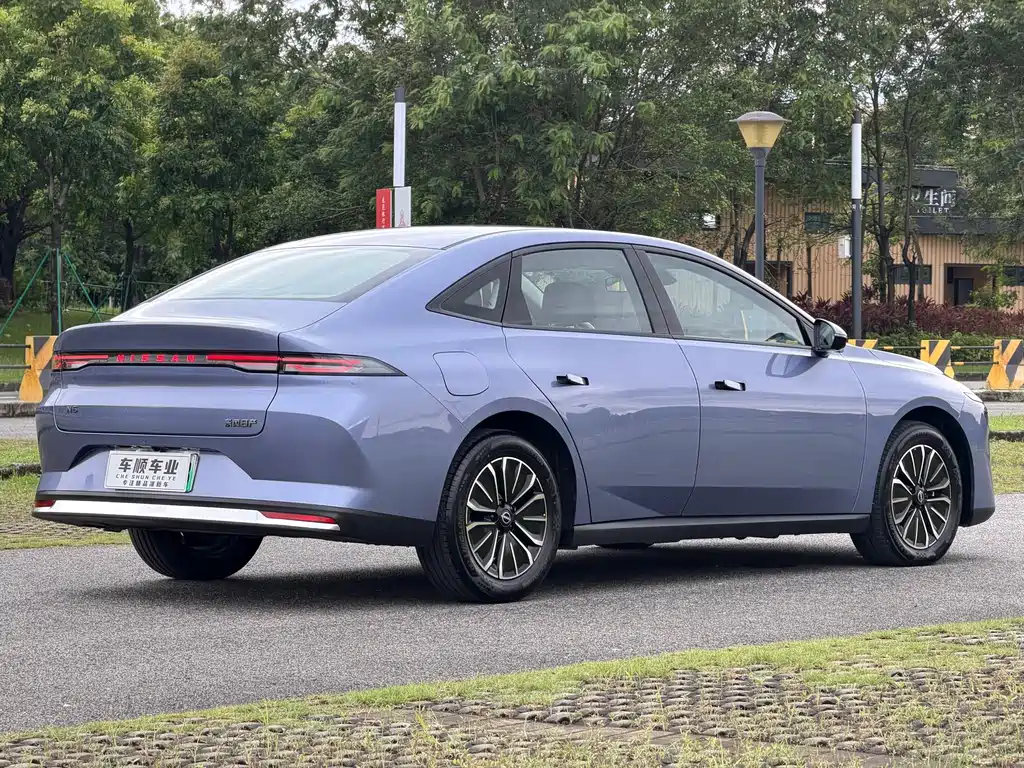 Nissan N6 — миниатюра 6