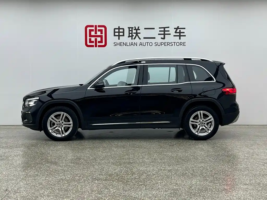 Mercedes-Benz GLB — миниатюра 4